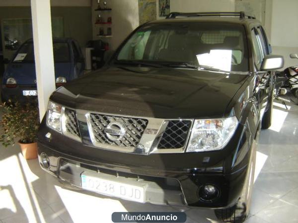 Nissan Patfhinder 2.5 DCI  SE \'05