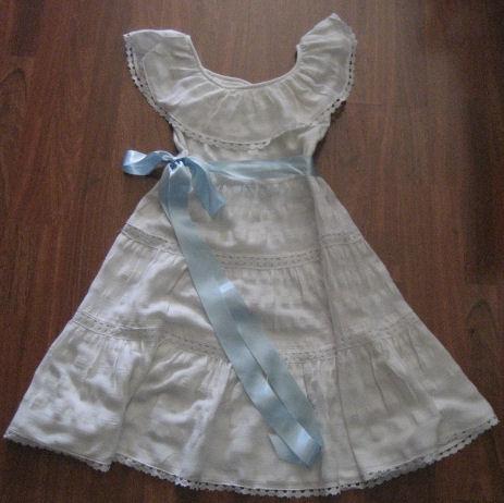 Vestido tipo ibicenco para niña