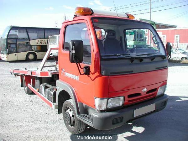 NISSAN CABSTAR.E  GRUA PORTAVEHICULOS