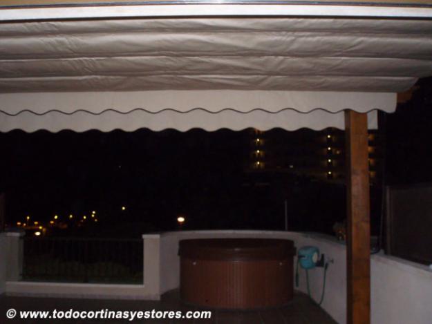 Pergola Isleta con/sin Cortinas Laterales