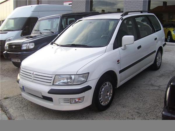 Mitsubishi Space Wagon 7 plazas