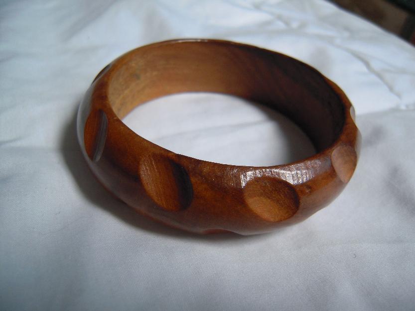 Pulsera de madera