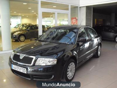 Skoda Superb 1.9TD 130cv 4p