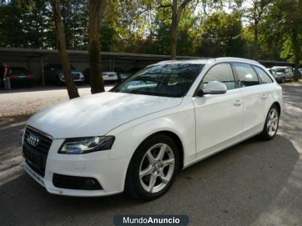 Audi A4  Avant 2.0tdi Multitr.ambition,bixenon,panoramico \'08