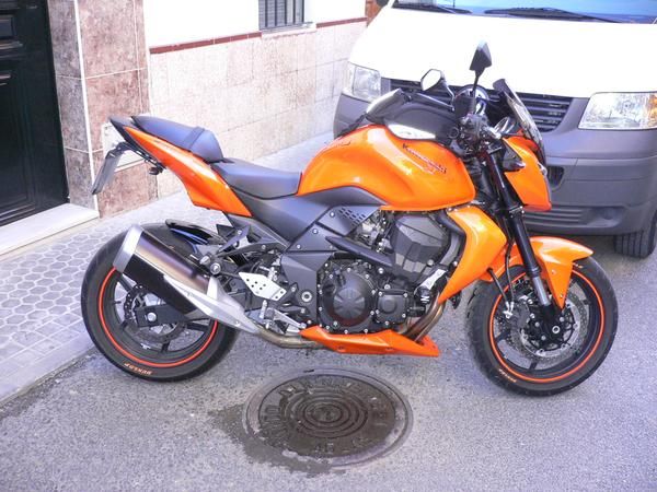 vendo o cambio z750 de agosto 2008 por un R