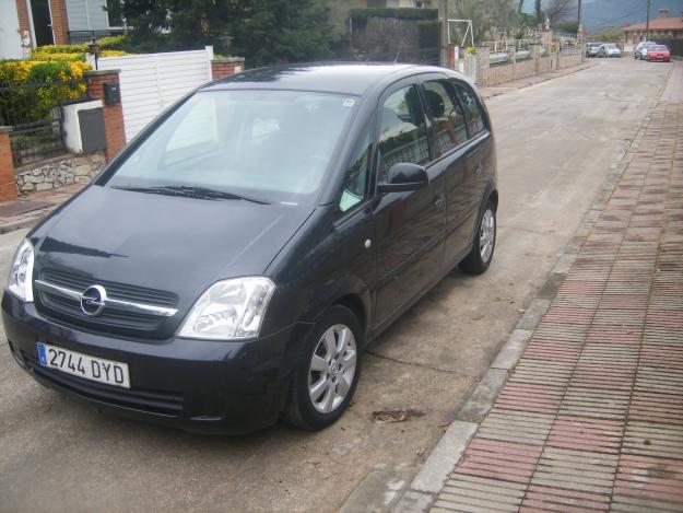 VENDO OPEL MERIVA