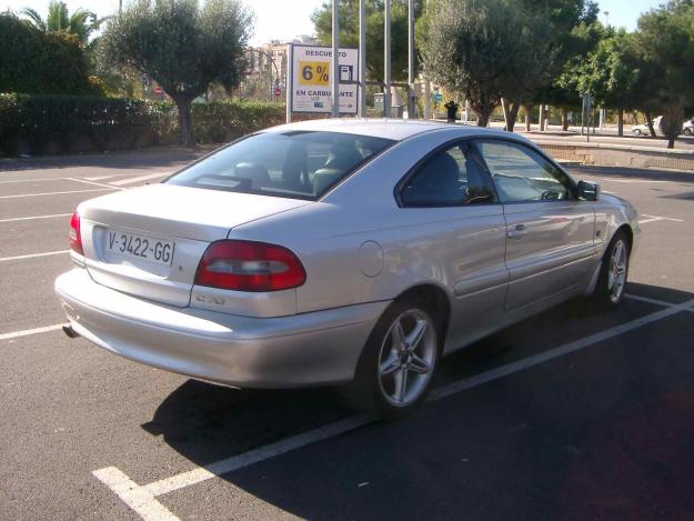 VOLVO C70 2.3 turbo 240cv