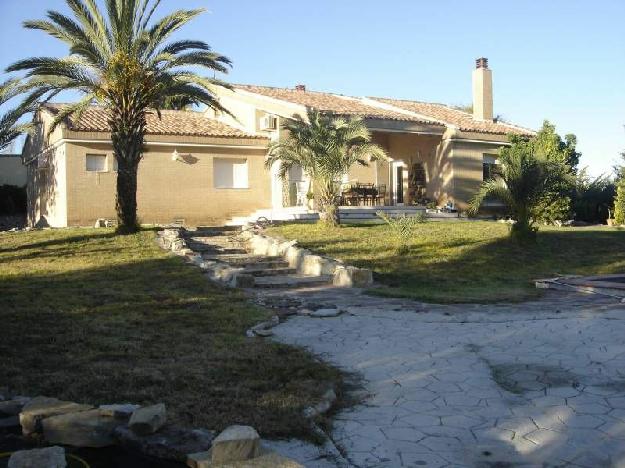 Chalet en venta en Ontinyent, Valencia (Costa Valencia)