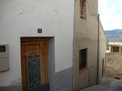 3b  , 1ba   in Teresa De Cofrentes,  Valencia And Costa del Azahar   - 60000  EUR