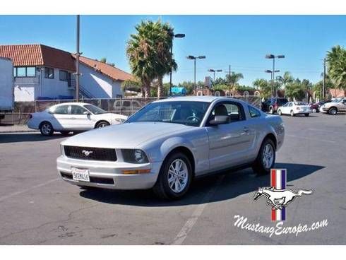 Ford Mustang V6 PRECIO TODO INCLUIDO