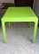 se vende conjunto de mesa y 4 sillas plastico polipropileno color verde pistacho seminuevas