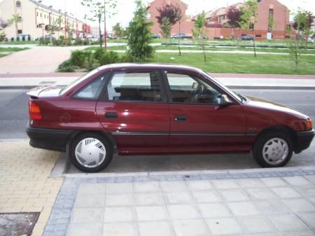 Opel Astra 16 GLS 100cv en MADRID