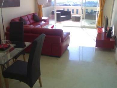 Apartamento con 3 dormitorios se vende en Benahavis, Costa del Sol