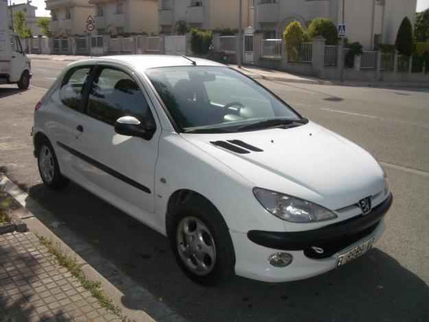 VENDO PEUGEOT 206 Hdi 2.0 (turbo diésel)