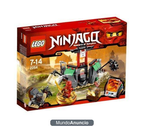 LEGO Set De Juegos 2254 - La Montaña Sagrada (ref. 4611483)