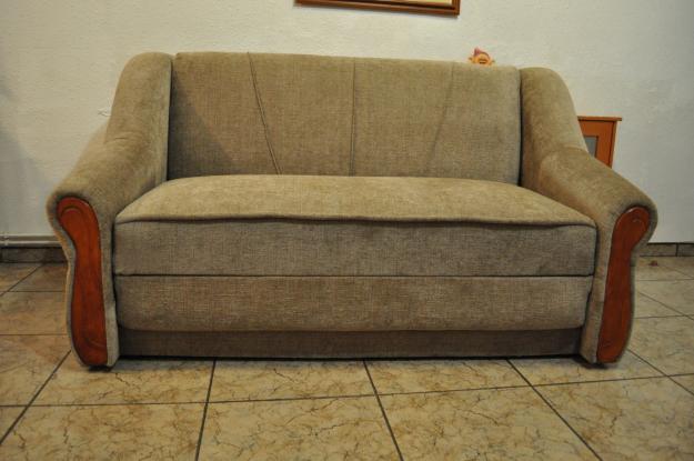 MUY BARATO SOFAS-CAMA  TOTALMENTE NUEVOS 250 EUROS