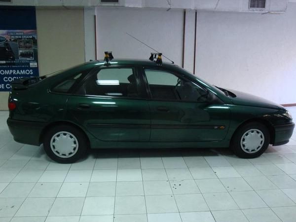 renault laguna año 1997 gasolina 5 puertas exelente estado todos los extras full equipo euros1750