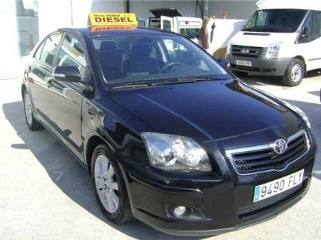 TOYOTA AVENSIS  2.0D-4D SOL - Malaga