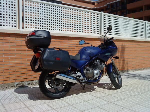 YAMAHA DIVERSION 600