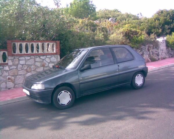 ESTUPENDO PEUGEOT 106 MIDNIGHT