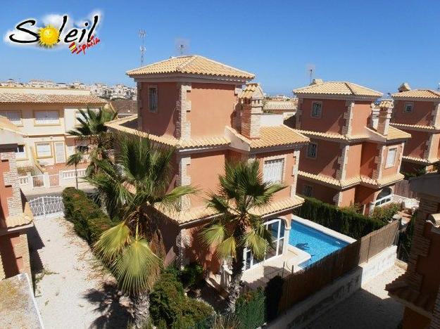 Chalet en Orihuela-Costa