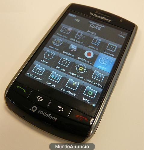 BLACKBERRY STORM 9500.