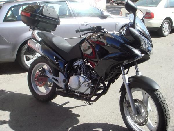 Vendo Honda Varadero XL 125