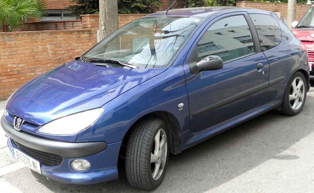 Vendo peugeot 206 xs 2.0 hdi- diesel-año 2000-muy economico