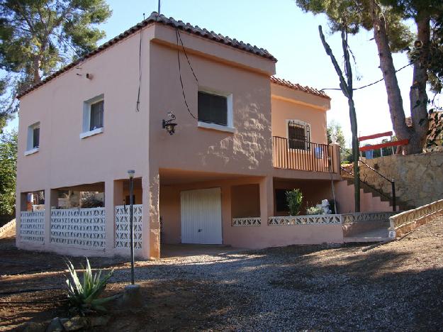 Chalet en Alfara de Algimia