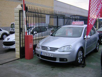 VOLKSWAGEN GOLF GOLF 1.6 SPORTLINE 5P. - Malaga