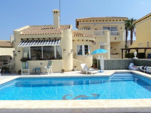 Chalet en venta en Ramblas Golf (Las), Alicante (Costa Blanca)