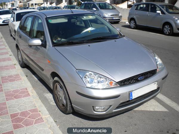 Se vende Ford Focus 1.6 Trend 100 cv