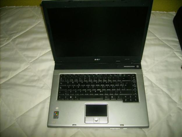 Acer spire 3000 semi nuevo