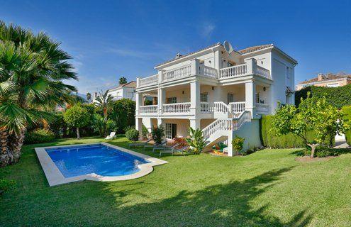 Chalet en venta en Nueva Andalucia, Málaga (Costa del Sol)