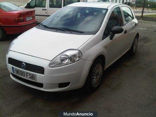 Fiat Grande Punto 1.3MTD 75CV IMPECABLE