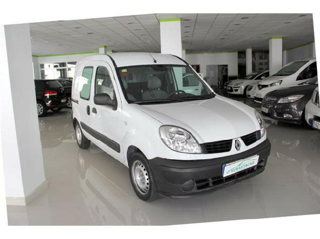 RENAULT Kangoo diesel en venta en Castuera (Badajoz)