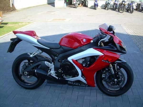 Suzuki GSX-R 600 K7