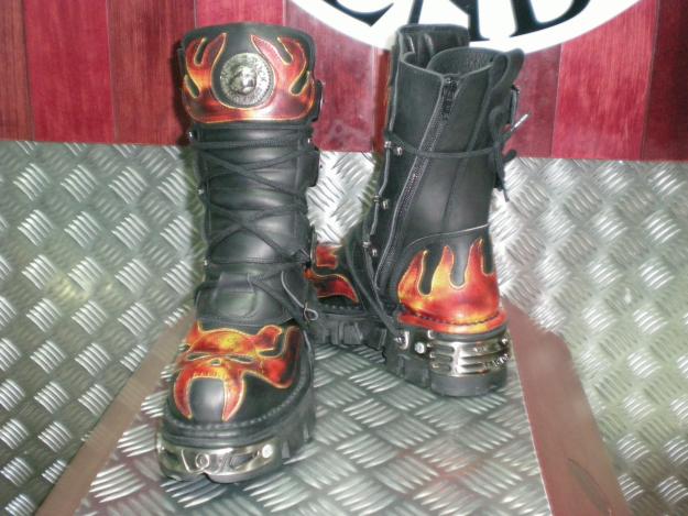 BOTAS NEW ROCK LLAMAS