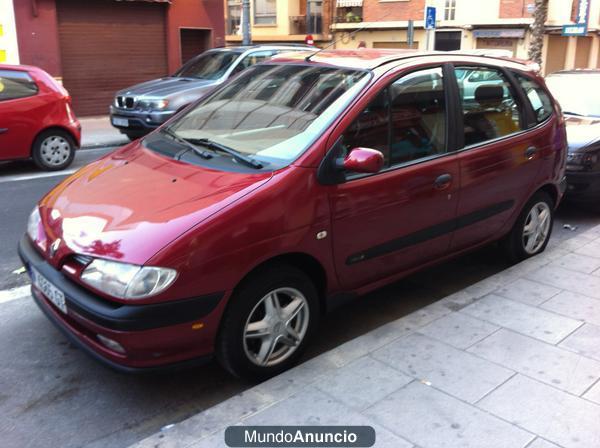 RENAULT Megane SCENIC KALEIDO 1.9D 5p.