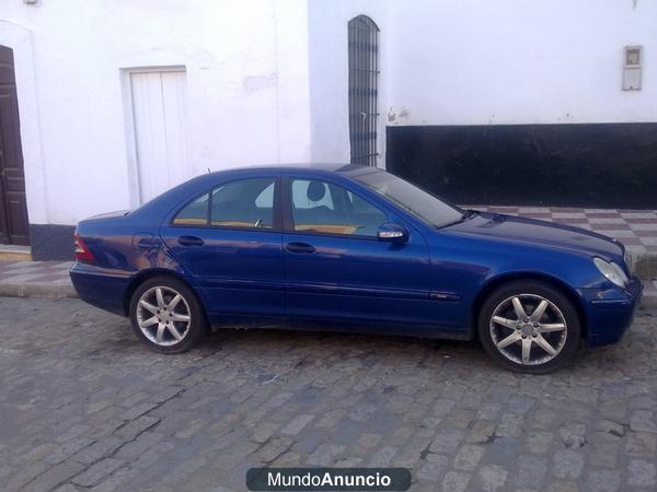 se vende mercedes c200 cdi