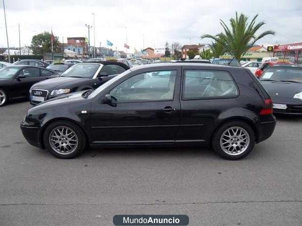 Volkswagen Golf 2.3 V5 Highline Aut.