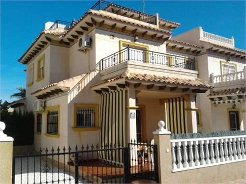 House for Sale in Alicante, Comunidad Valenciana, Ref# 3050474