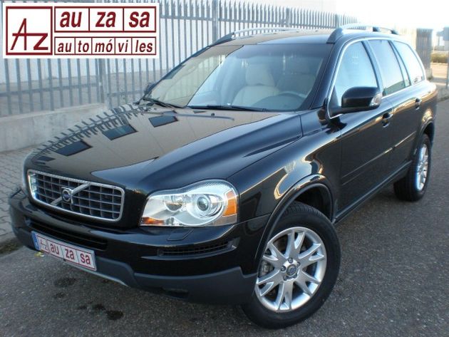 VOLVO XC90 D5 Momentum