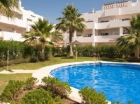 Apartamento con 2 dormitorios se vende en Estepona, Costa del Sol - mejor precio | unprecio.es