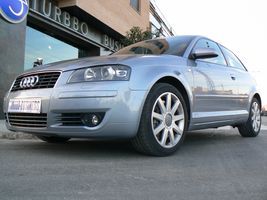 AUDI A3 3.2 QUATTRO 250 cv