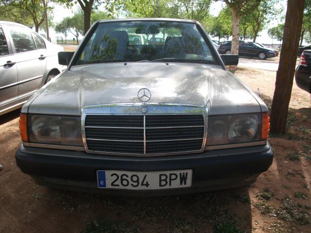 Se vende Mercedes 190 D 2.5  en buen estado (Albacete)