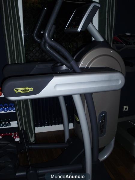 ELÍPTICA VARIO TECHNOGYM EN GARANTÍA