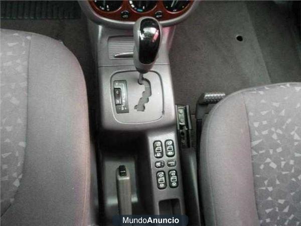 Mercedes-Benz Clase A A 160 CDI ELEGANCE
