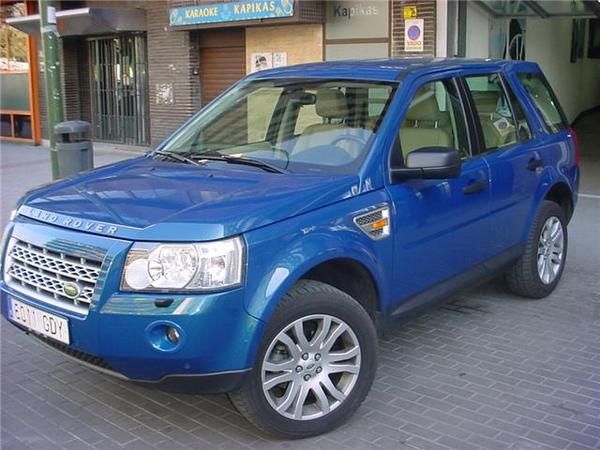 LAND-ROVER Freelander 2.2 Td4 HSE