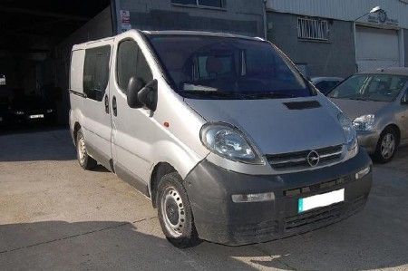 OPEL VIVARO 1.9 DTI 100CV. 6 PLAZAS. - Barcelona